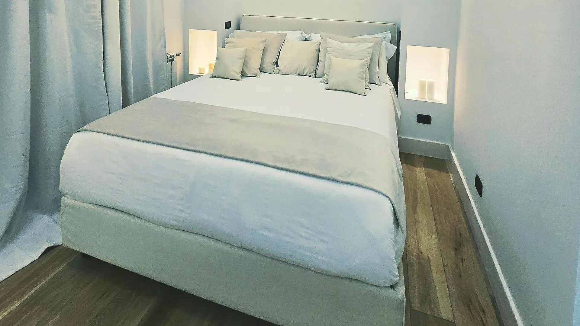 B89 Luxury Gallery House Piazza Di Spagna Rome Apartment