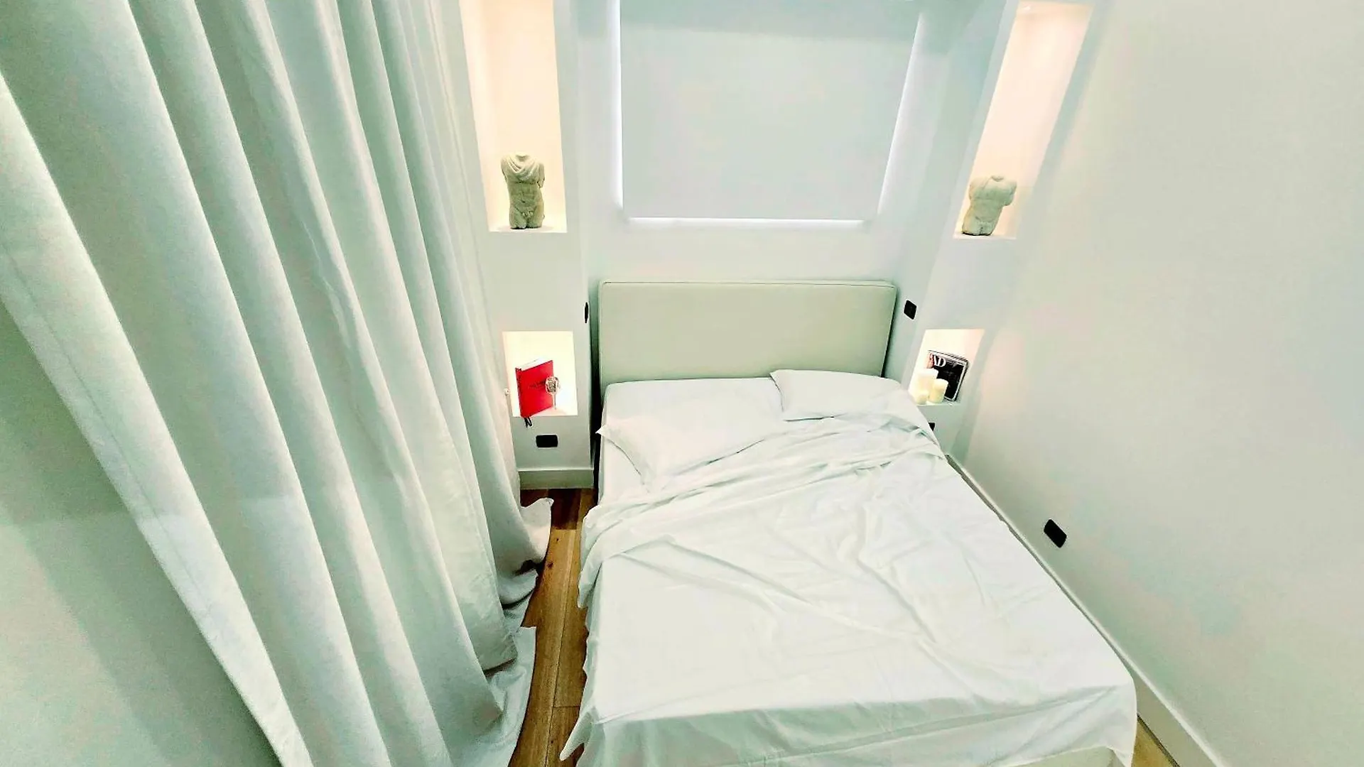 アパート B89 Luxury Gallery House Piazza Di Spagna ローマ イタリア