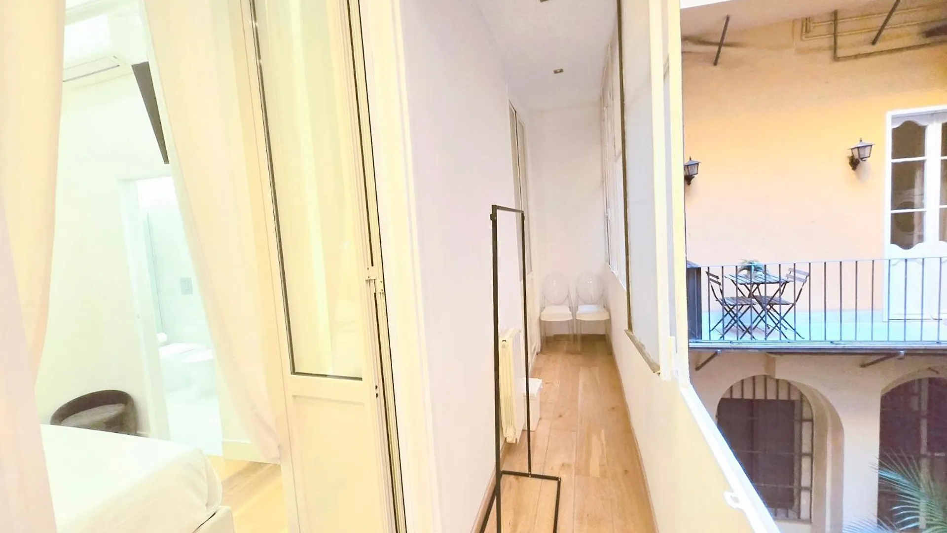 Apartment B89 Luxury Gallery House Piazza Di Spagna Rome Italy