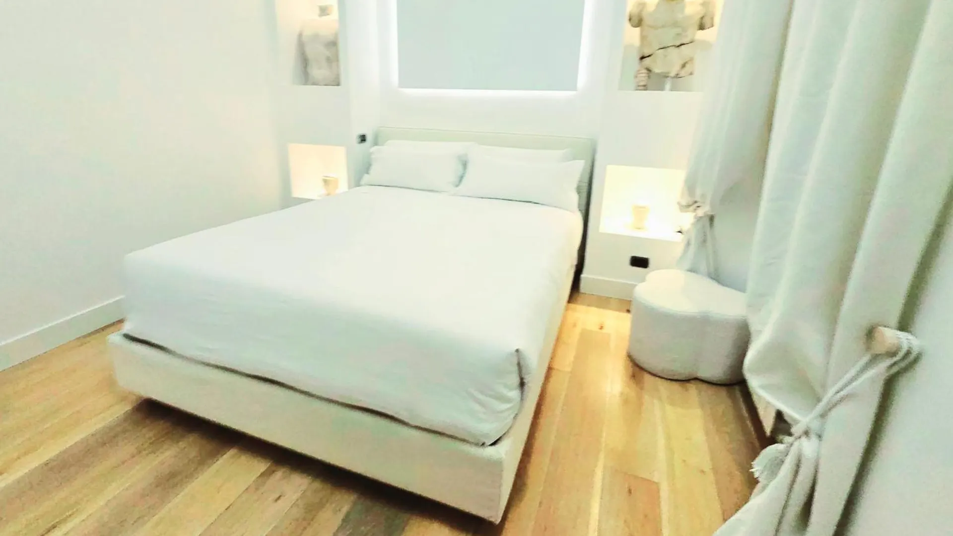 B89 Luxury Gallery House Piazza Di Spagna Rome 0*,  Italy