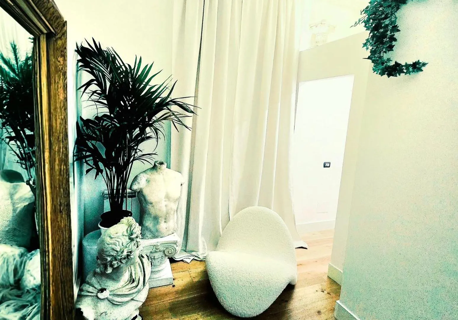 アパート B89 Luxury Gallery House Piazza Di Spagna ローマ