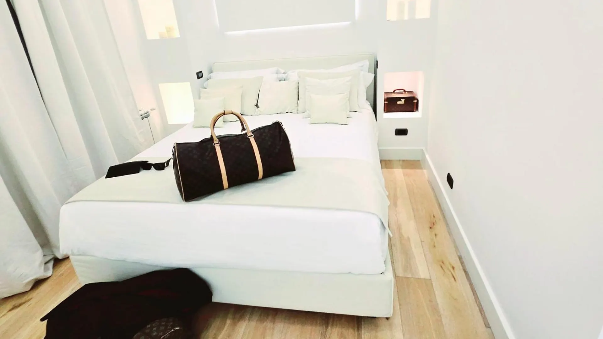 Apartment B89 Luxury Gallery House Piazza Di Spagna Rome